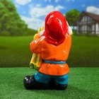 Садовая фигура "Гном с бананом" 36х20см - Фото 3