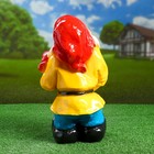 Садовая фигура "Гном с грибами" 39х25см - Фото 3