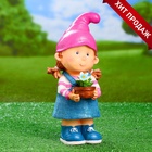 Садовая фигура из полистоуна «Девочка-гном с цветочком», 32×15×13 см - Фото 11