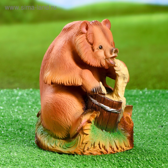 Садовая фигура"Мишка с медом", 17,5х18х22см - Фото 1