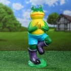 Садовая фигура "Лягушка попрыгунья" 18х20х50 см - Фото 1