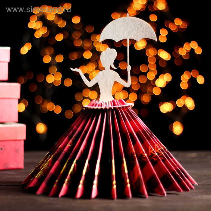 Салфетница деревянная «Девушка с зонтиком», 25×13×13 см - Фото 1