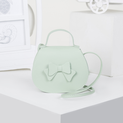 Сумка детская, отдел на магните, длинный ремень, цвет зелёный