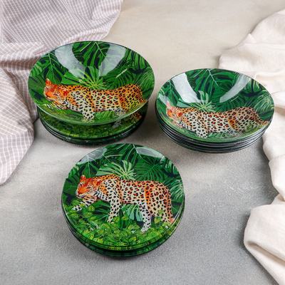 Набор тарелок стеклянных Доляна «Шерхан», 19 предметов: 6 десертных тарелок, 6 обеденных тарелок, 6 мисок, салатник