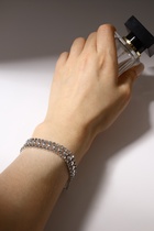 Браслет со стразами «Сияй» нить кругами, цвет белый в серебре, 18 см - Фото 3