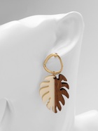 Серьги из дерева «Ваканда» монстера, цвет бело-коричневый в золоте - Фото 3