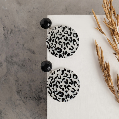 Серьги пластик «Танзания» круги гепард, цвет чёрный, d=4