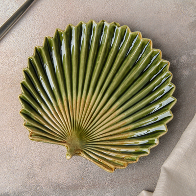 Блюдо керамическое сервировочное «Дендрарий», 15,5×15×2 см, цвет зелёный