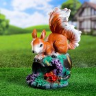 Садовая фигура "Белка на кувшине" 37х17х26см - Фото 1