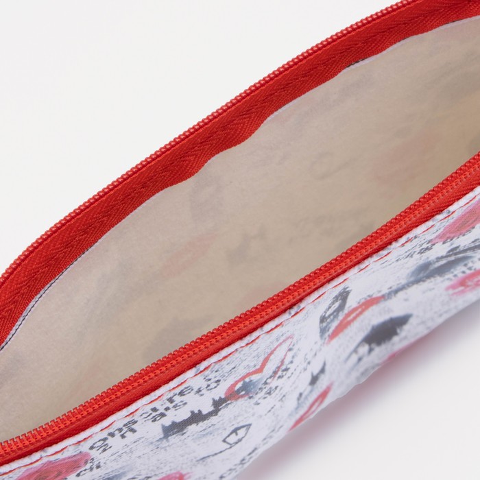 Косметичка на молнии, цвет белый 4607542