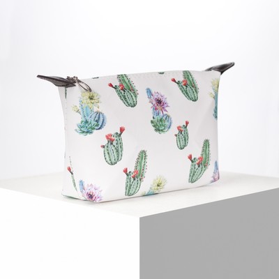 Косметичка простая, отдел на молнии, цвет белый