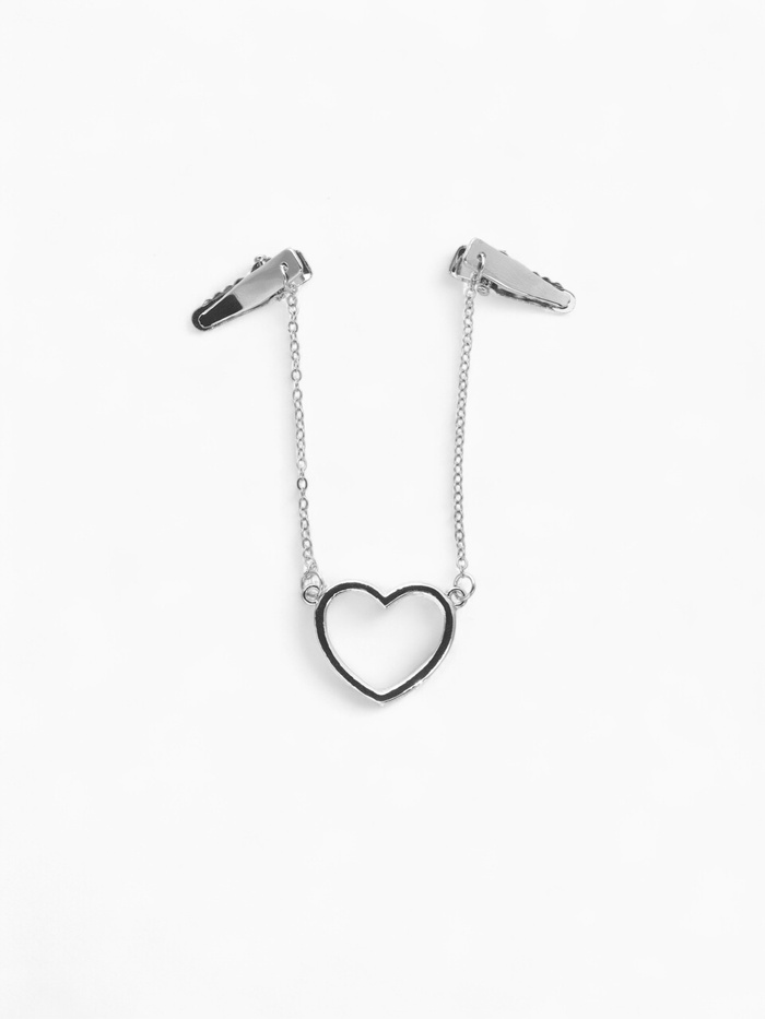 Зажим для кардигана «Сердечко» на цепочках, цвет серебро - Фото 1