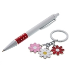 Набор подарочный 2в1: ручка, брелок-цветы, цвет розовый - Фото 2