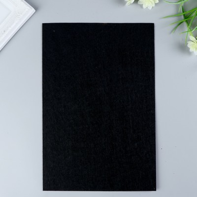 Фетр жесткий 1 мм 20×30 см черный