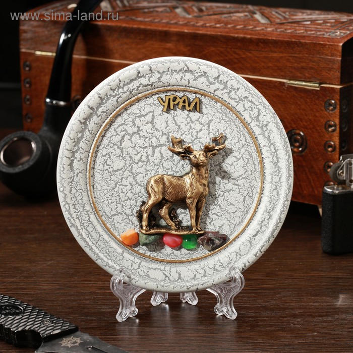 Тарелка сувенирная "Олень", керамика, гипс, минералы, d=11 см - Фото 1