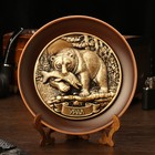 Тарелка сувенирная "Медведь с рыбой", керамика, гипс, d=16 см - фото 319706511