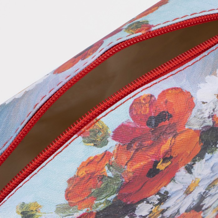 Косметичка на молнии, цвет красный 4690156