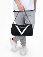 Сумка спортивная на молнии, боковой карман/сетка, регулируемый ремень, маленький размер, чёрная - Фото 11