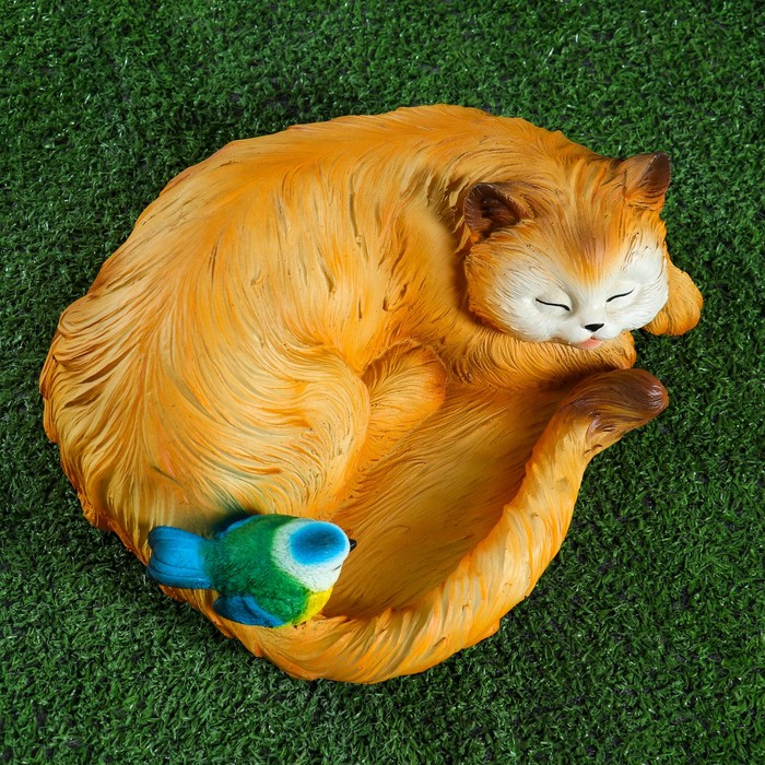 Садовая фигура "Кошка спящая с птичкой" 13х29см - фото 1907084213