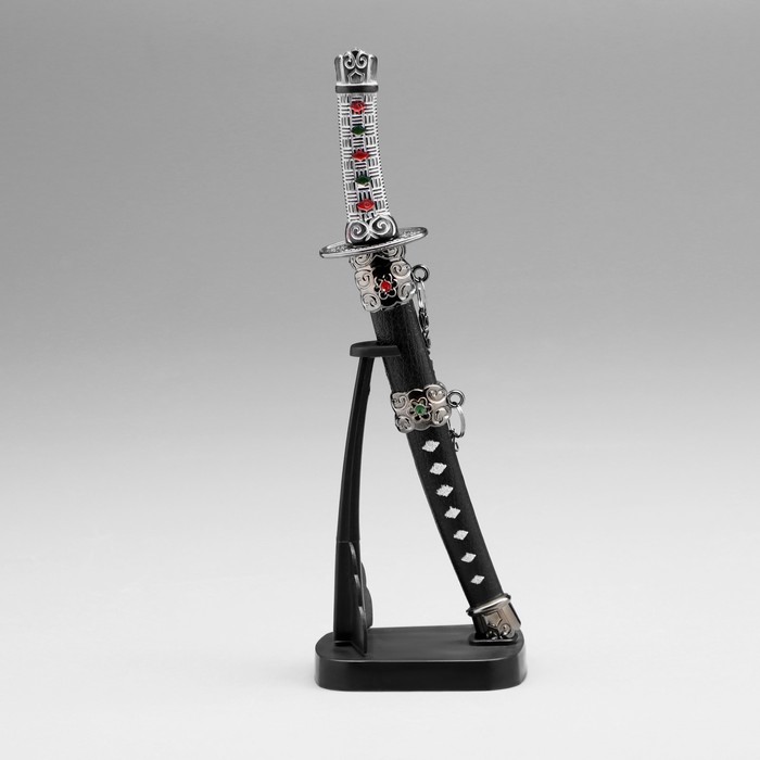 Сувенирное оружие «Катана на подставке», чёрные ножны с красными ромбами, 20см - Фото 1