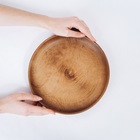 Тарелка из натурального кедра Mаgistrо, d=23 см, цвет коричневый - Фото 3