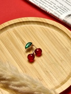 Брошь «Вишня» наливная, цвет бордово-зелёный в золоте - Фото 3