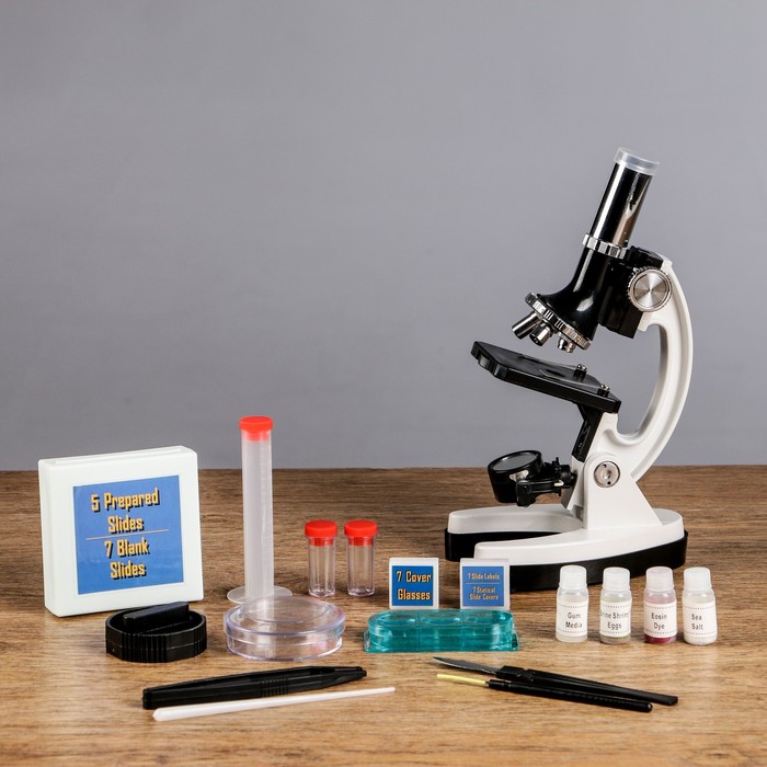 Микроскоп с проектором "Профи", кратность увеличения 50-1200х, с подсветкой, в кейсе