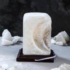 Соляная лампа "Луна", цельный кристалл, 18 см, 2-3 кг - Фото 4