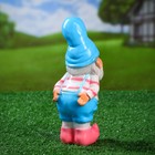 Садовая фигура "Гномик улыбашкин" 25х12х10см - Фото 3