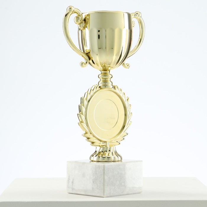 Кубок 186, наградная фигура, золото, подставка камень, 17,5 х 9,5 х 6,2 см - фото 1890918281