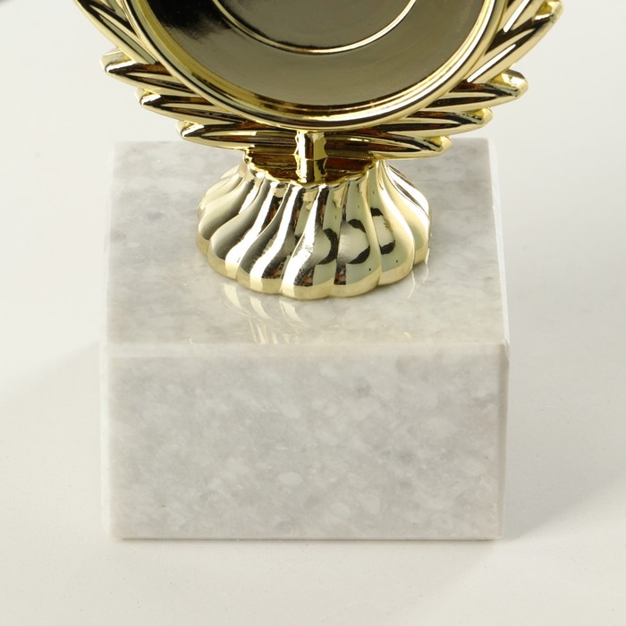 Кубок 186, наградная фигура, золото, подставка камень, 17,5 х 9,5 х 6,2 см - фото 1890918282