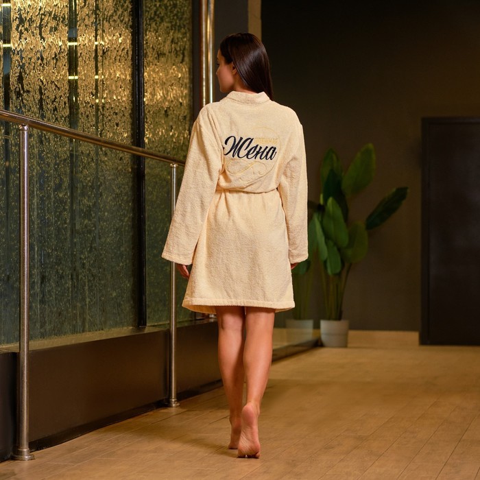 Халат махровый женский Этель «Жена любимая» размер 50-52, 100% хлопок - Фото 1