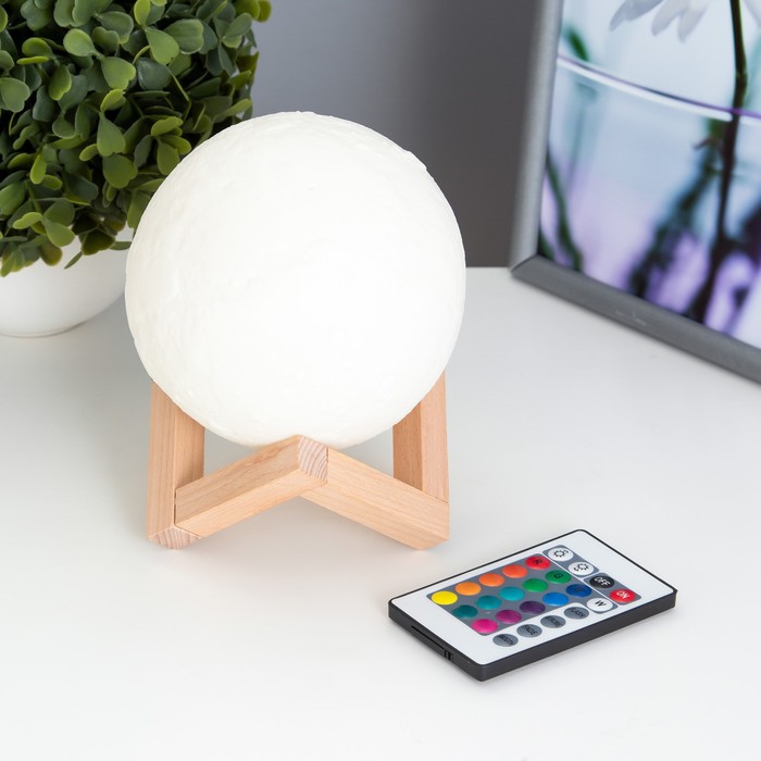 Ночник "Планета" LED USB белый 12x12x11,5 см RISALUX - Фото 1
