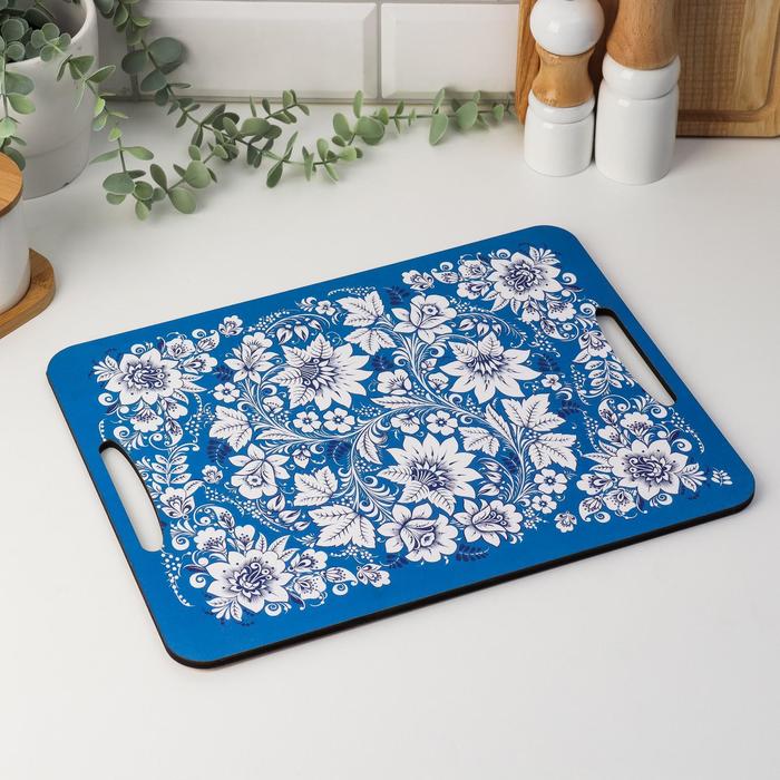 Доска разделочная с ручками Дарим Красиво «Гжель», 36×28 см, дерево, голубая - Фото 1