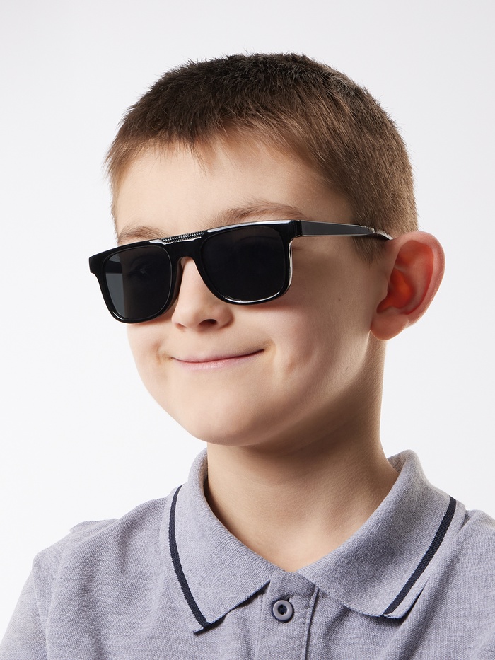 Очки солнцезащитные детские OneSun, uv 400, 13×12.4×3.9 см, линза 3.5×4.5 см, черные - Фото 1