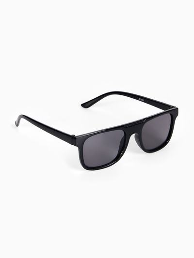 Очки солнцезащитные детские OneSun, uv 400, 13×12.4×3.9 см, линза 3.5×4.5 см, черные