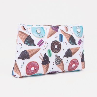 Косметичка на молнии, белая