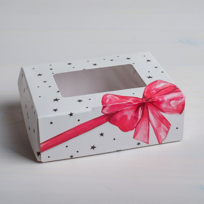 Кондитерская упаковка, коробка с ламинацией «Подарок», 10 х 8 х 3.5 см