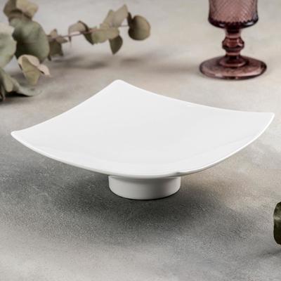 Блюдо квадратное Wilmax, d=18.5 см, фарфор