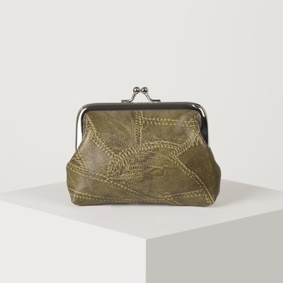 Кошелёк женский, отдел на фермуаре, цвет хаки