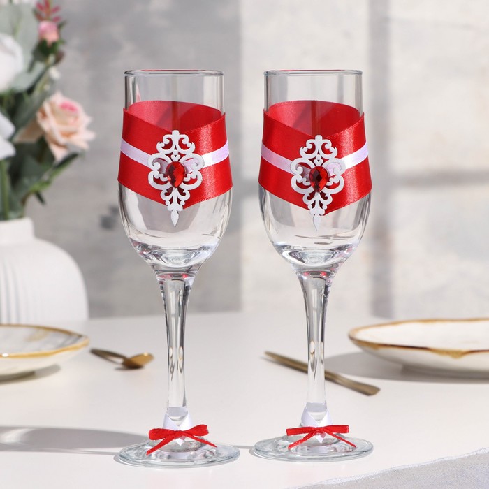 Набор свадебных бокалов "Прага", ручной работы, белый-красный, 6х6х20,5 см, 2 шт. - Фото 1