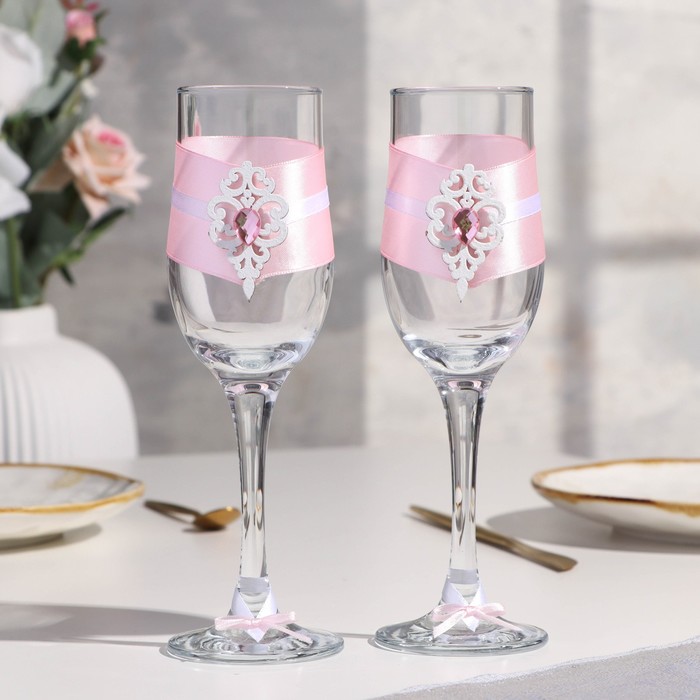 Набор свадебных бокалов "Прага", ручной работы, белый - розовый пастель, 6х6х20,5 см, 2 шт. - Фото 1