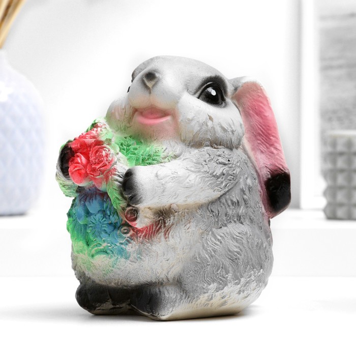 Копилка "Кролик серый с цветами" 14х12х15см - фото 1905646680