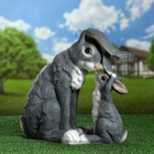 Садовая фигура из полистоуна «Зайчиха и зайчонок», 36×34 см - Фото 1