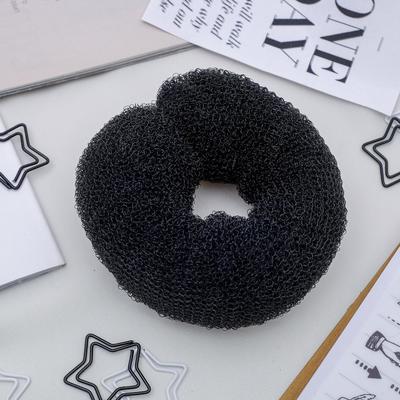 Валик на кнопке для создания пучка, 4.5×17 см, чёрный