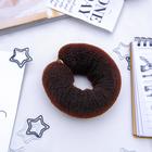 Валик на кнопке для создания пучка, 4.5×17 см, коричневый - Фото 1