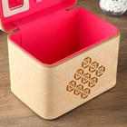 Шкатулка кожзам с зеркалом "Золотые символы" молочная 19,5х16,5х23 см - фото 61528398