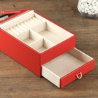 Шкатулка кожзам для украшений "Мадам с книгой" красная 8,7х18,2х14,3 см  (артикул 4768062)  большой выбор товаров оптом и в розницу по низким ценам с доставкой