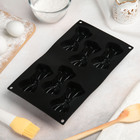 Форма для выпечки «Бантики», 20,5×10,5 cм, 6 ячеек (5,5×3×1,2 см), цвет чёрный 4911312