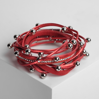 Браслет кожа «На магните» бусинки, бело-красный в сером металле, 38 см